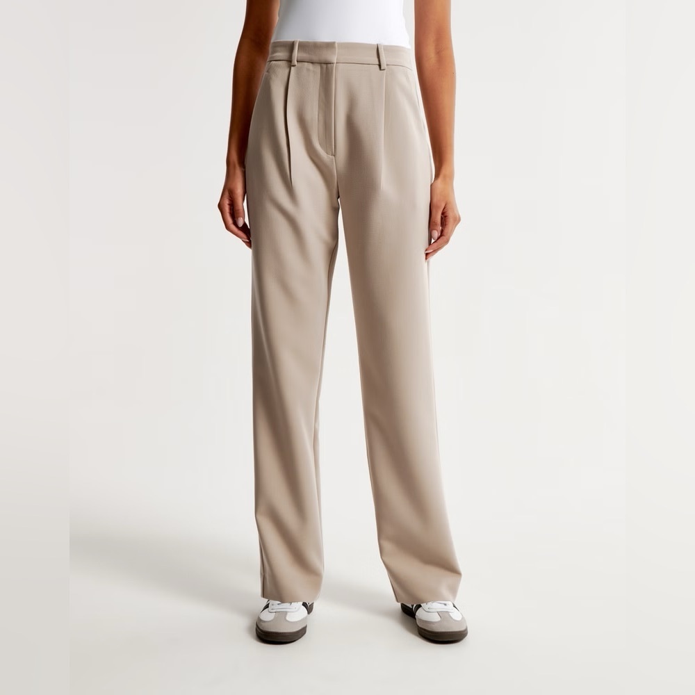 Abercrombie & Fitch Women's Tan Trousers